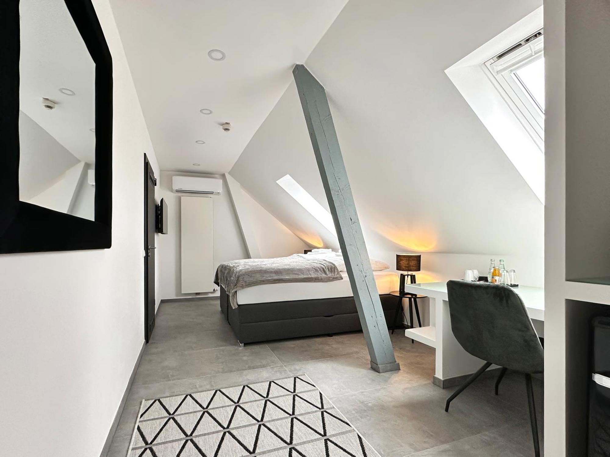 Si-View Doppelzimmer Siegen Zimmer 15 - Hotel Esterno foto