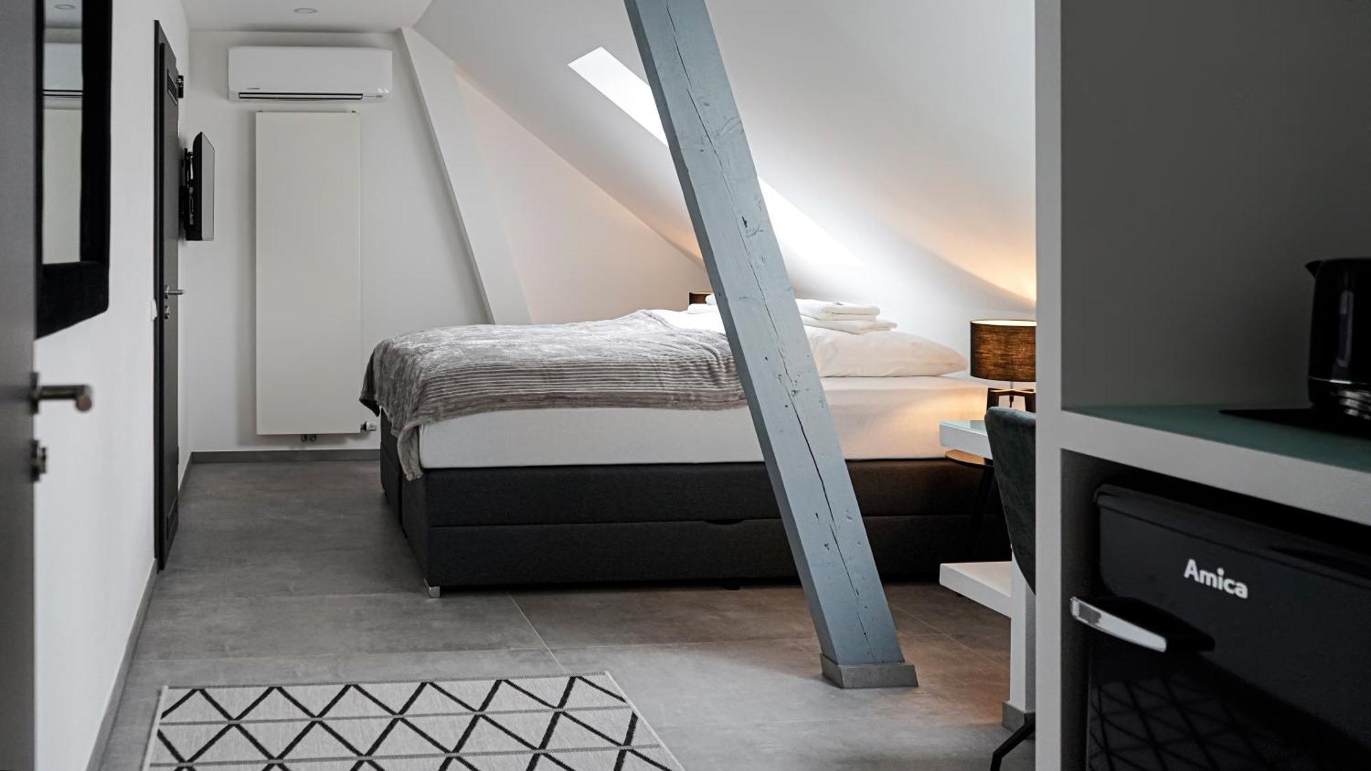 Si-View Doppelzimmer Siegen Zimmer 15 - Hotel Esterno foto